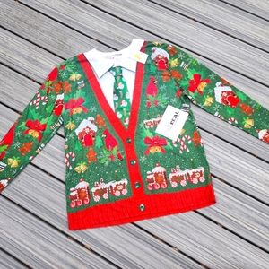 NWT M Faux Christmas Scene shirt